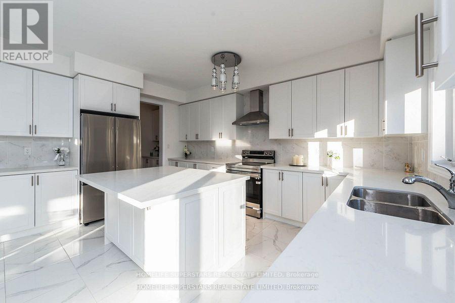 1121 Cole Street, Innisfil, Ontario  L9R 0R3 - Photo 7 - N12884888