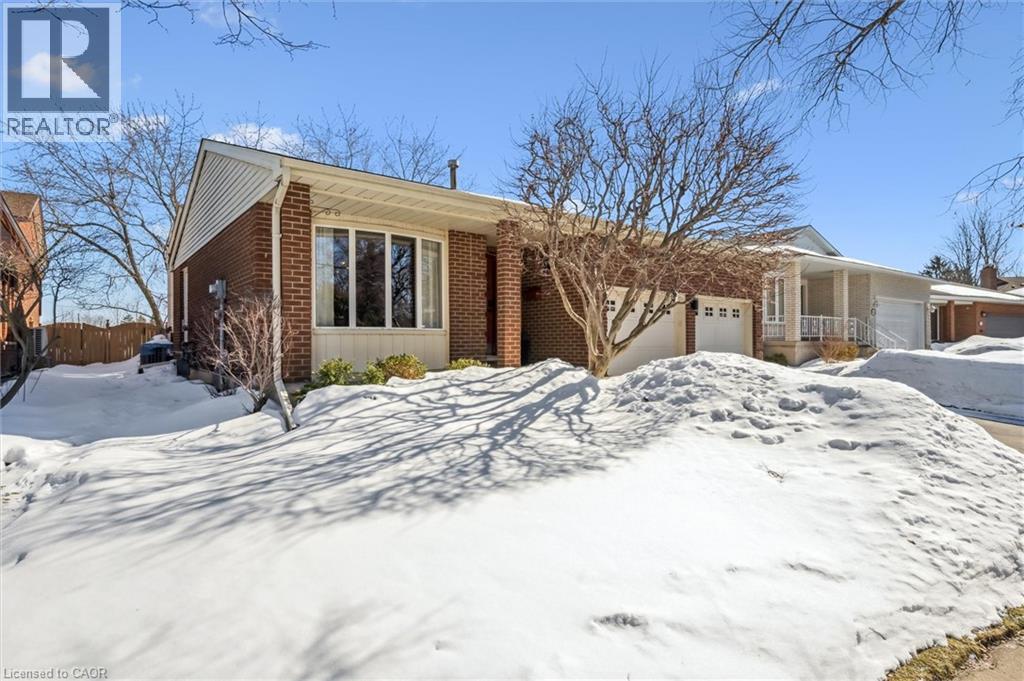 80 Old Forest Crescent, Kitchener, Ontario N2N 2A3 - Photo 3 - 40806962