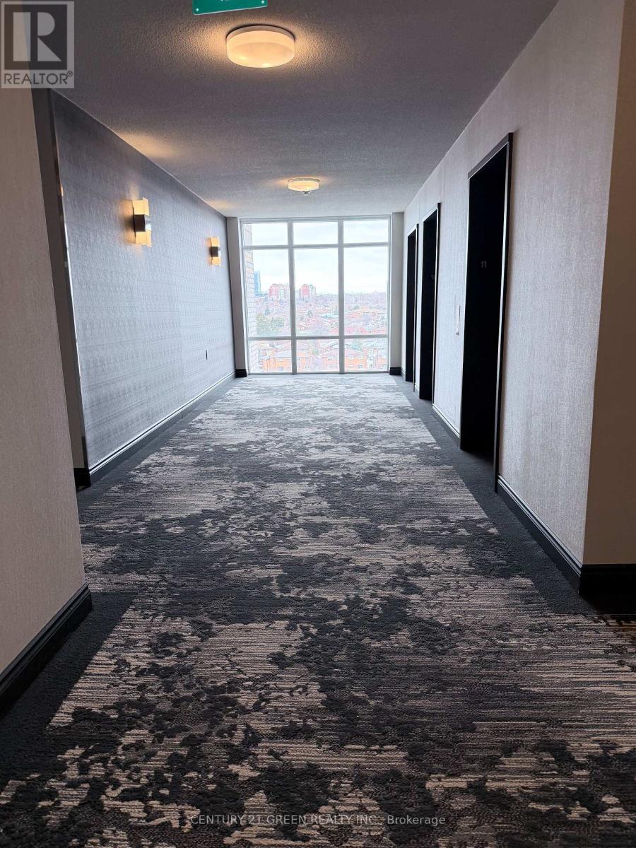 1103 - 200 Burnhamthorpe Road E, Mississauga, Ontario L5A 4L4 - Photo 3 - W12884852