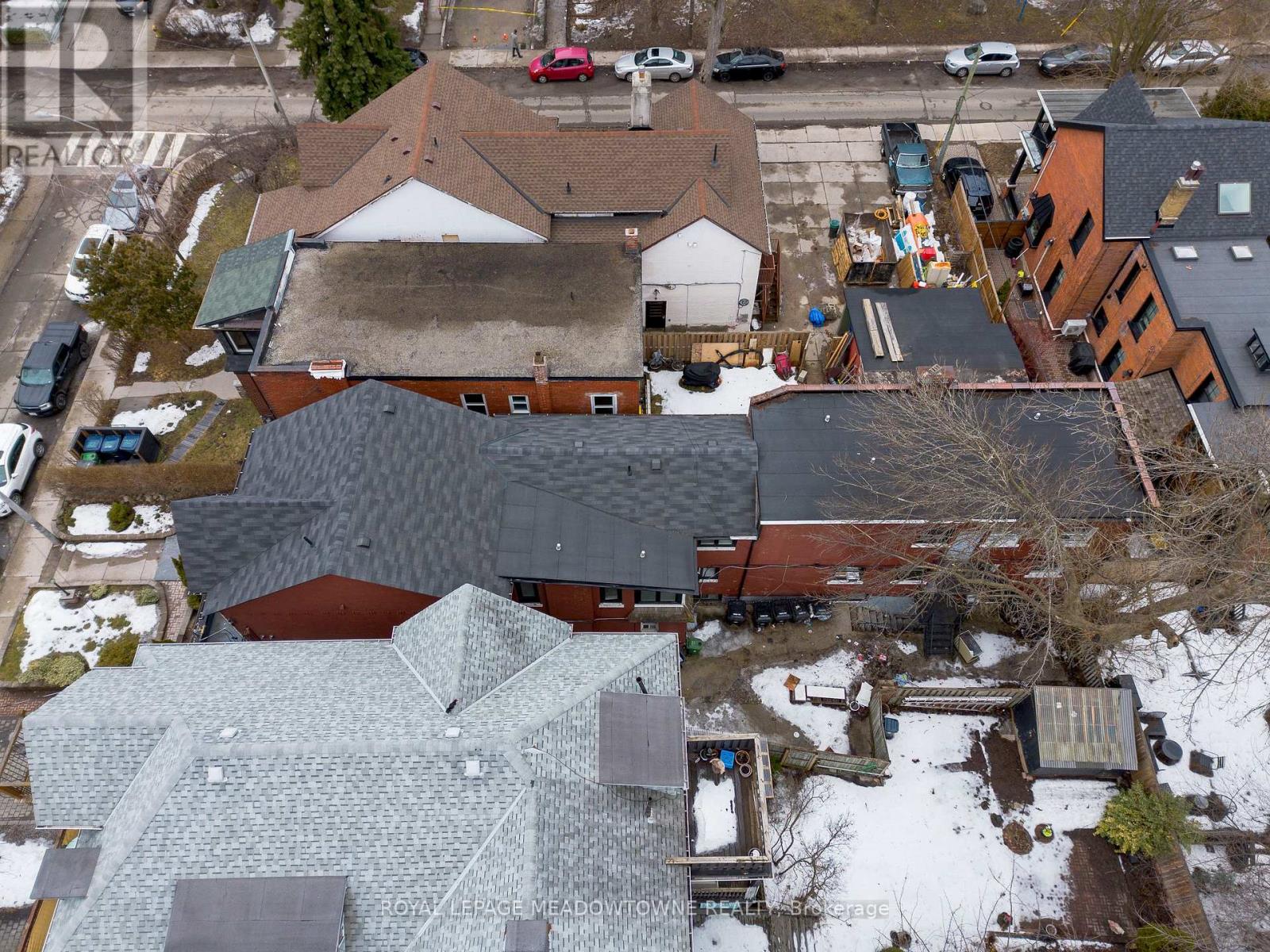 70 Melbourne Avenue, Toronto (South Parkdale), Ontario  M6K 1K7 - Photo 2 - W12884870