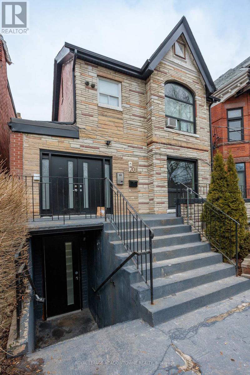 70 Melbourne Avenue, Toronto (South Parkdale), Ontario  M6K 1K7 - Photo 4 - W12884870