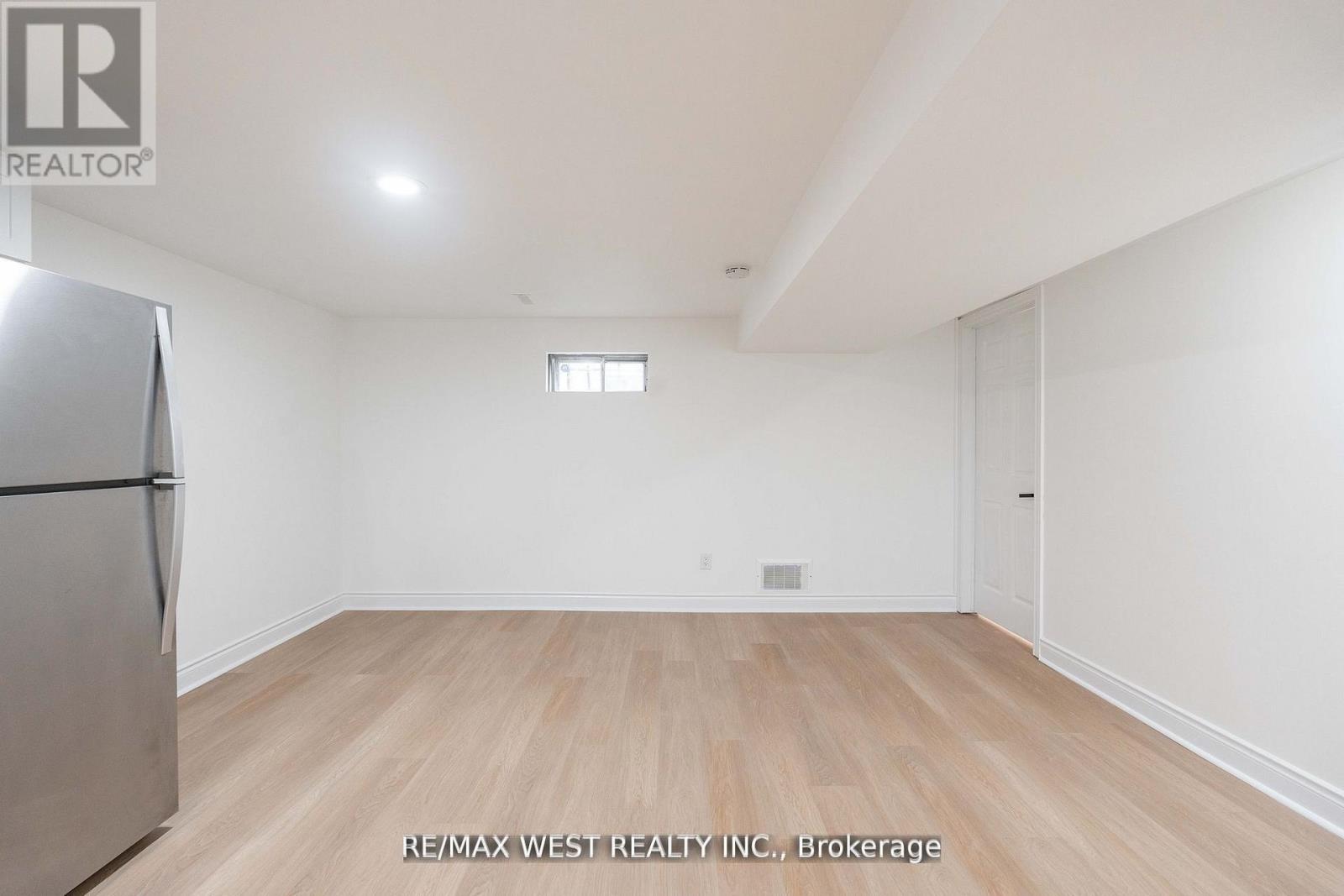 Lower - 75 Wright Crescent, Caledon (Bolton North), Ontario  L7E 3X6 - Photo 10 - W12884872