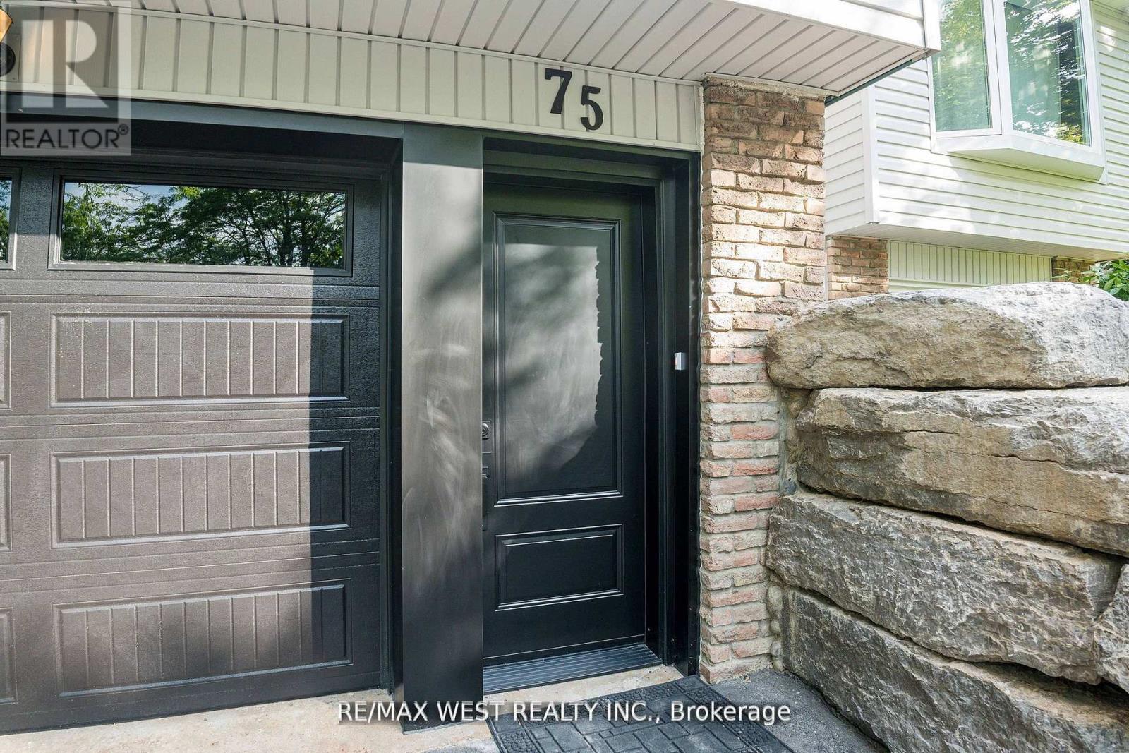 Lower - 75 Wright Crescent, Caledon (Bolton North), Ontario  L7E 3X6 - Photo 2 - W12884872