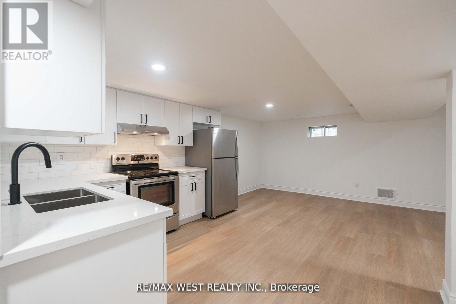 Lower - 75 Wright Crescent, Caledon (Bolton North), Ontario  L7E 3X6 - Photo 5 - W12884872