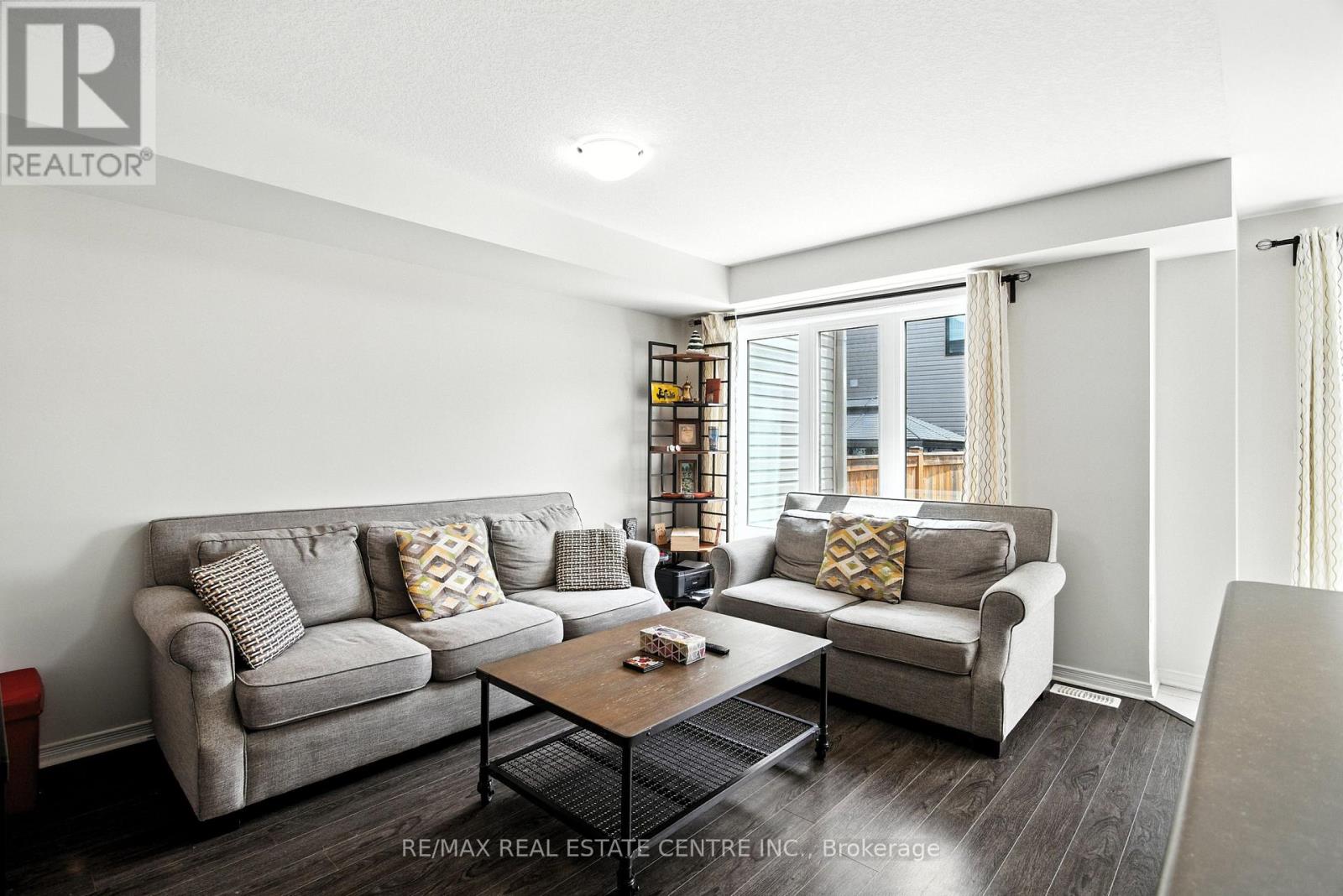 85 Thompson Road, Haldimand, Ontario  N3W 2G9 - Photo 14 - X12884858