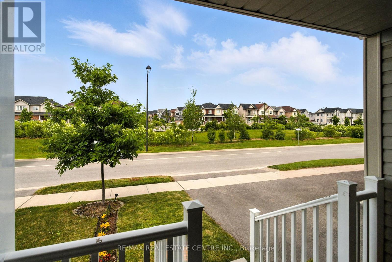 85 Thompson Road, Haldimand, Ontario  N3W 2G9 - Photo 4 - X12884858