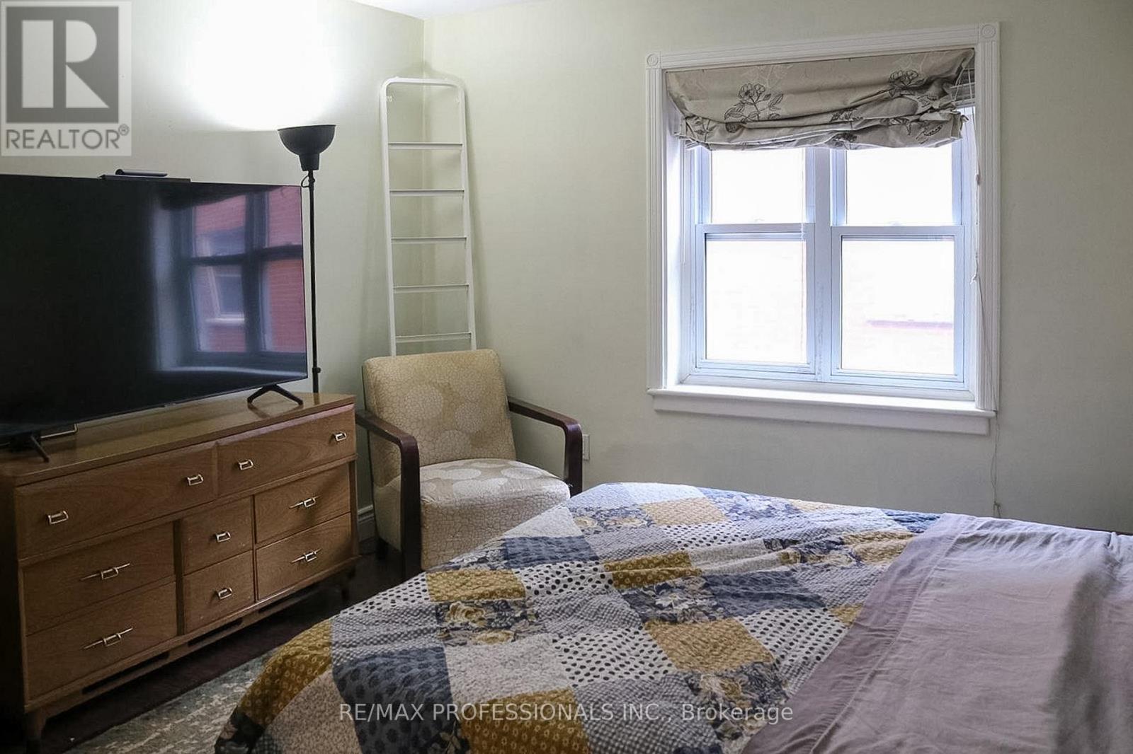 206 - 836 Concession Street, Hamilton (Raleigh), Ontario  L8V 1E2 - Photo 10 - X12884866