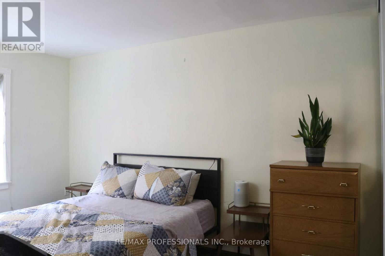 206 - 836 Concession Street, Hamilton (Raleigh), Ontario  L8V 1E2 - Photo 11 - X12884866