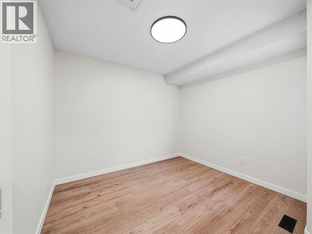 76 Everridge Way Sw, Calgary, Alberta T2Y 4S7 - Photo 15 - A2293422