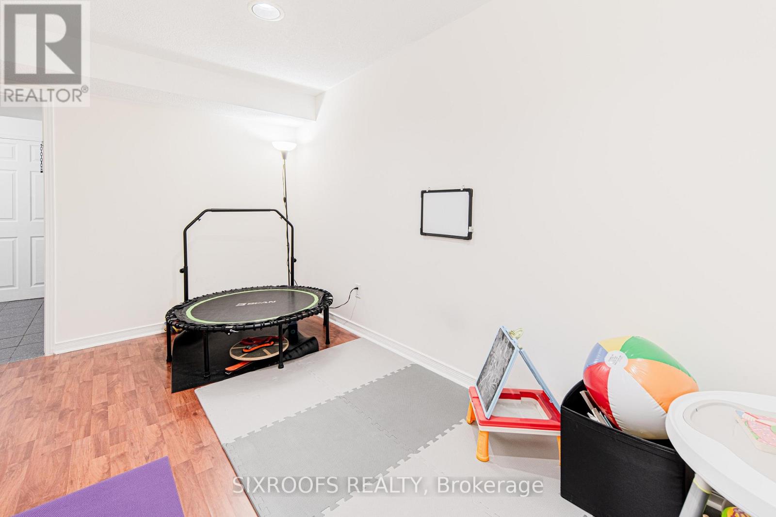 Lower - 332 Homewood Avenue, Toronto, Ontario  M2R 2N8 - Photo 13 - C12863290