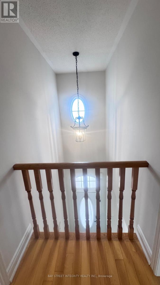 3364 Hayhurst Crescent, Oakville (Br Bronte), Ontario  L6L 6W9 - Photo 38 - W12855362