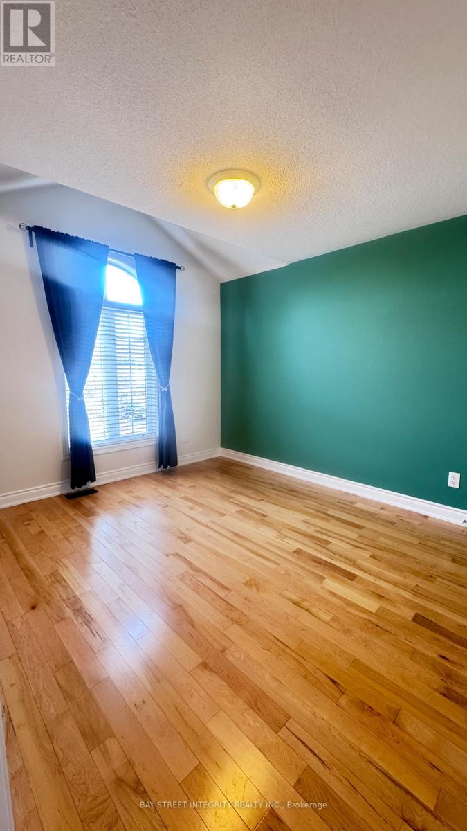 3364 Hayhurst Crescent, Oakville (Br Bronte), Ontario  L6L 6W9 - Photo 39 - W12855362