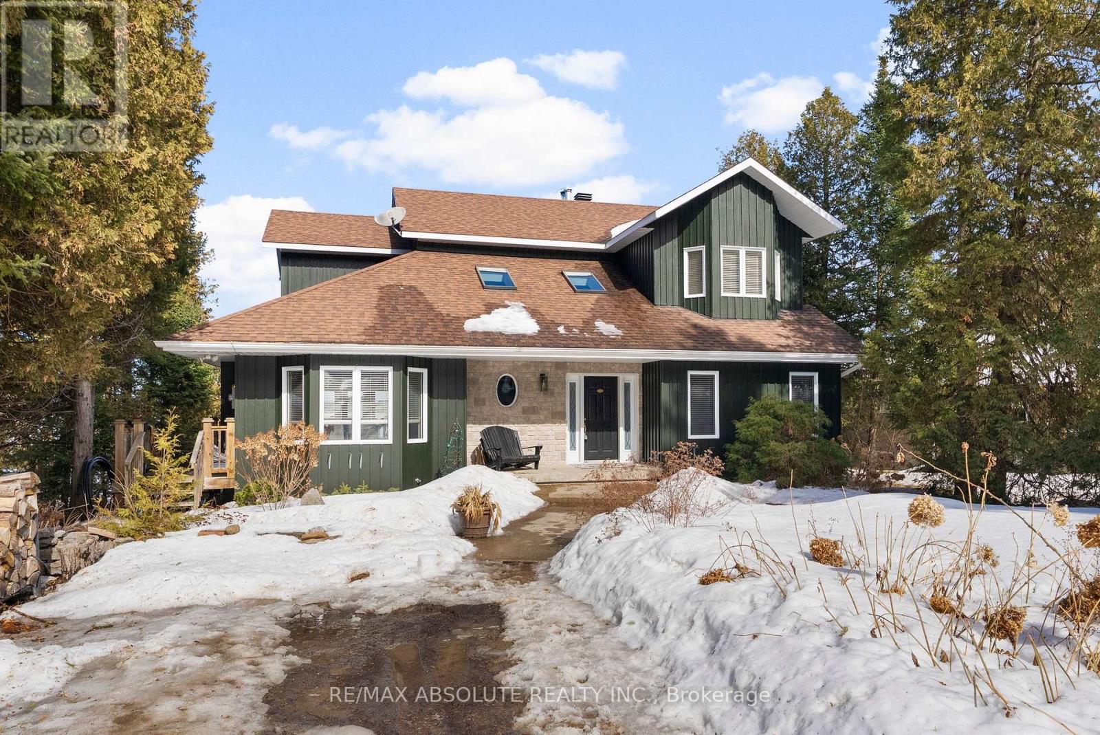 39 Mcneill Road, Mcnab/braeside, Ontario  K0A 1G0 - Photo 2 - X12884330