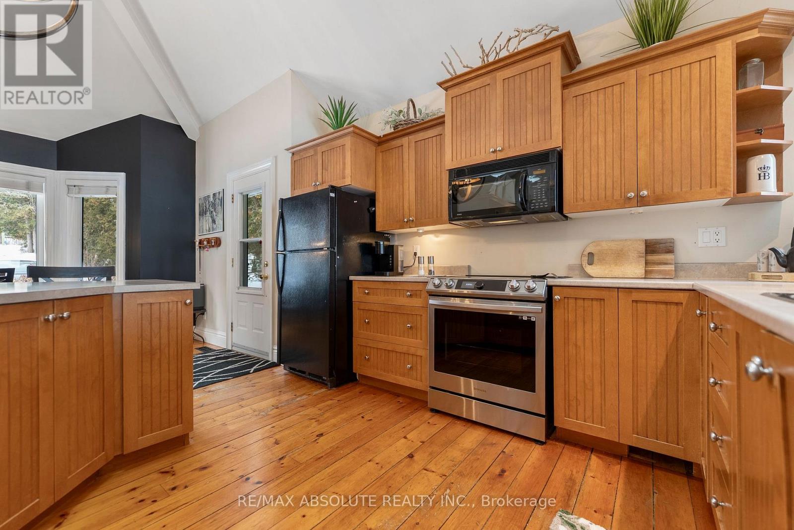 39 Mcneill Road, Mcnab/braeside, Ontario  K0A 1G0 - Photo 12 - X12884330