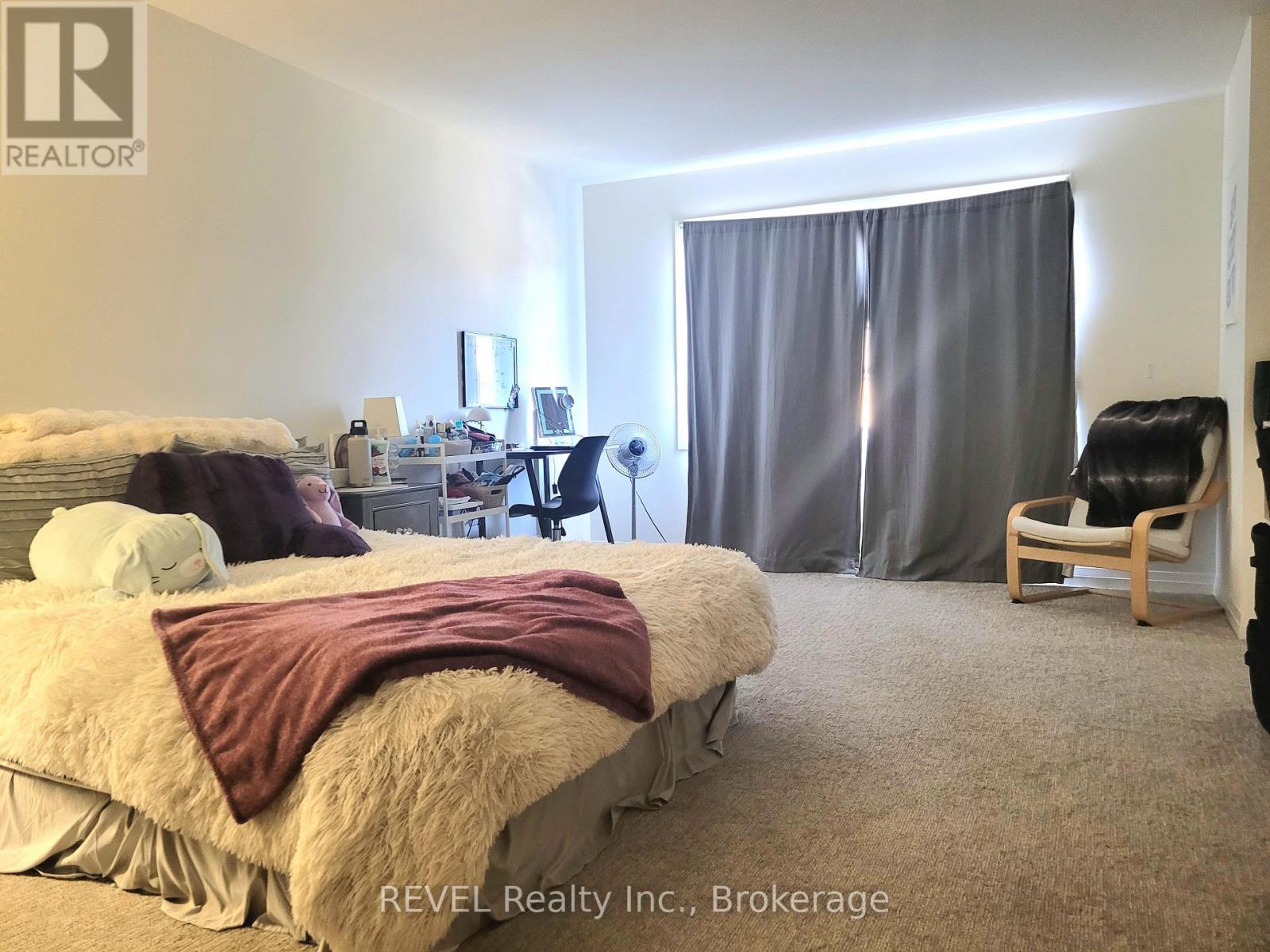 171 Bur Oak Drive N, Thorold (Confederation Heights), Ontario  L2V 0L7 - Photo 12 - X12856648