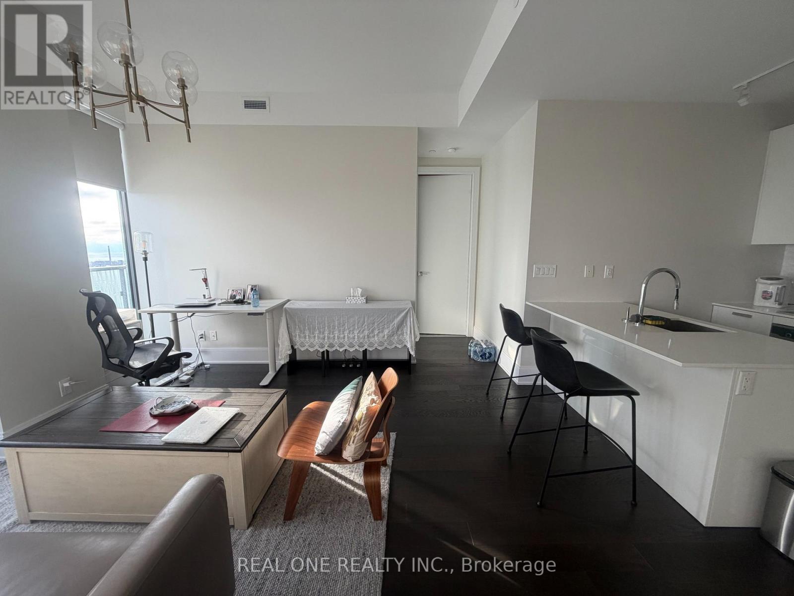 8 - 50 Charles Street E, Toronto, Ontario  M4Y 0C3 - Photo 5 - C12884898