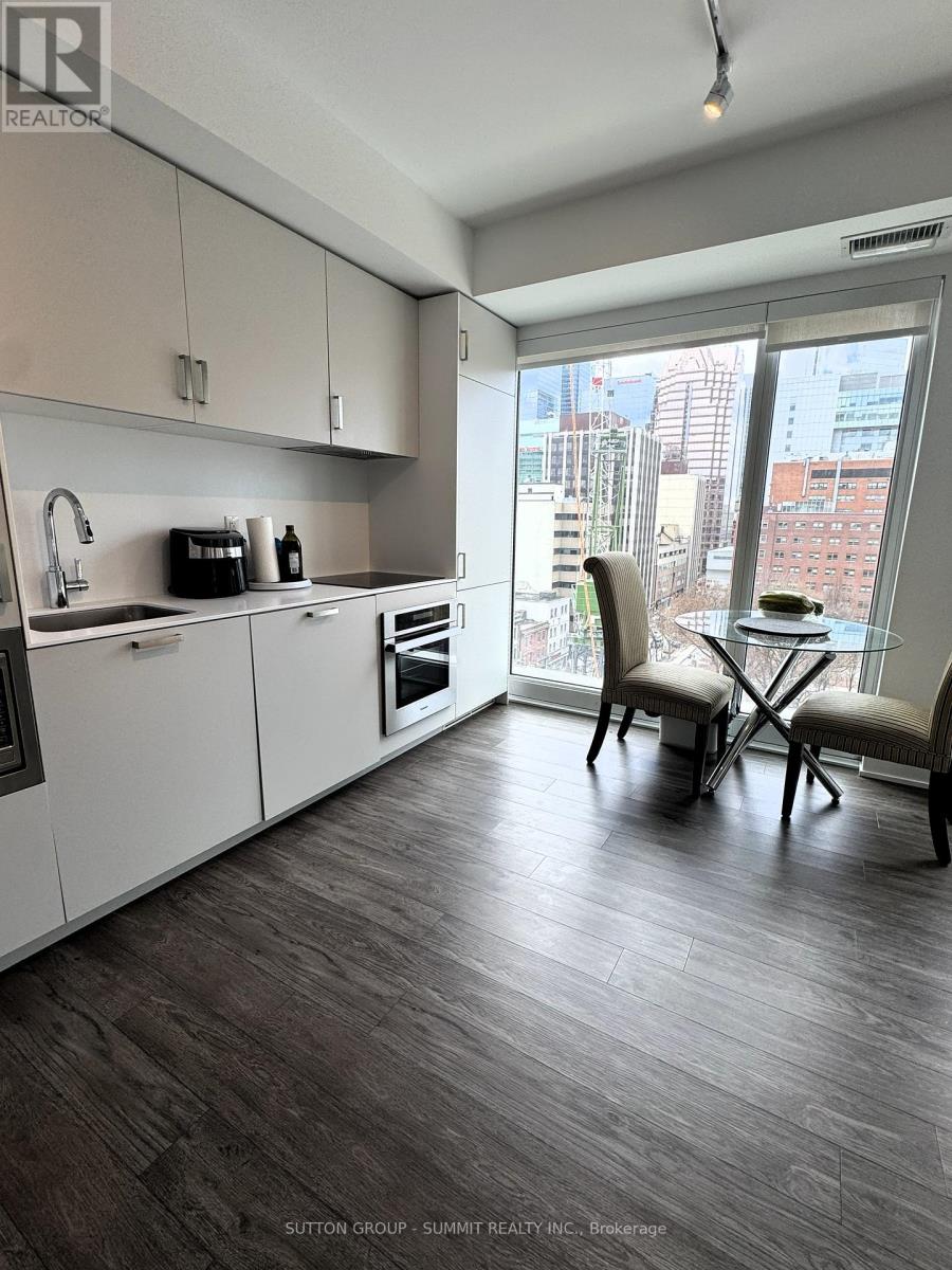 811 - 88 Queen Street E, Toronto (Church-Yonge Corridor), Ontario  M5C 0B6 - Photo 5 - C12884922