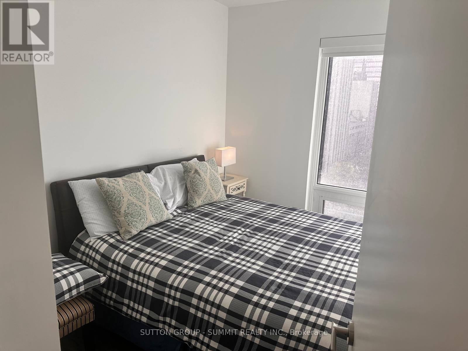 811 - 88 Queen Street E, Toronto (Church-Yonge Corridor), Ontario  M5C 0B6 - Photo 8 - C12884922