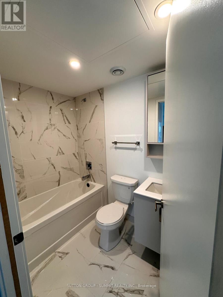 811 - 88 Queen Street E, Toronto (Church-Yonge Corridor), Ontario  M5C 0B6 - Photo 9 - C12884922