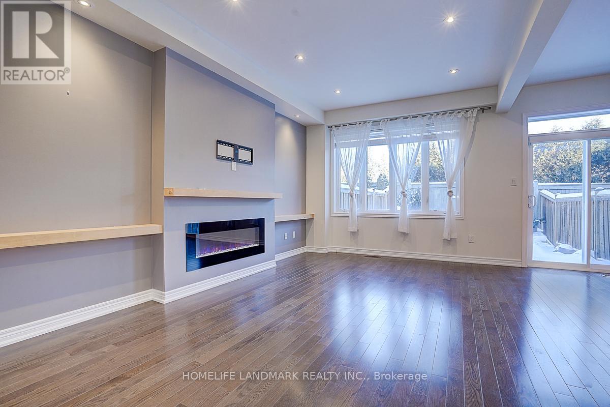 78 Port Arthur Crescent, Richmond Hill, Ontario  L4E 0Z9 - Photo 9 - N12884894