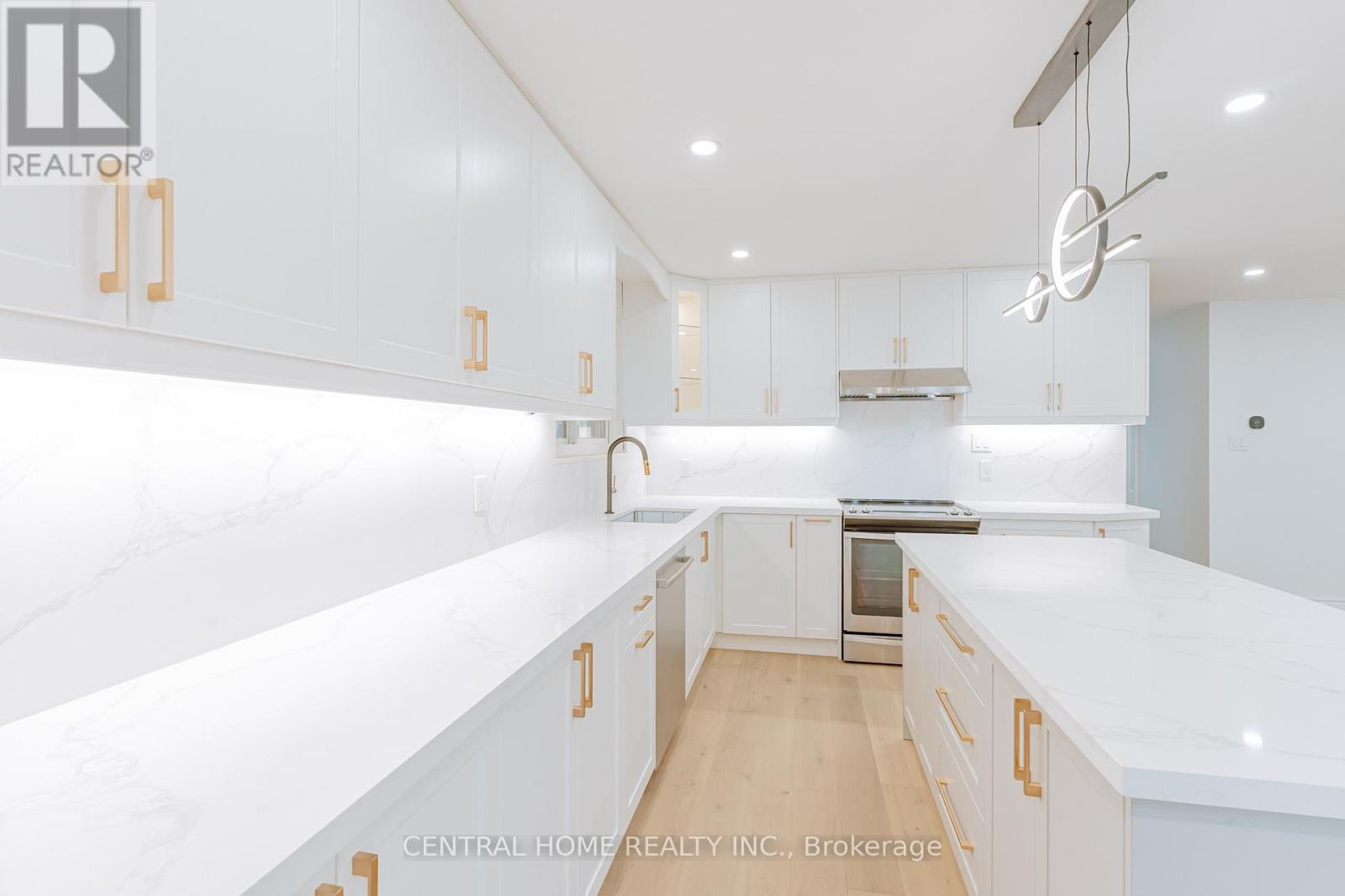 Main - 47 Sherwood Forest Drive, Markham, Ontario  L3P 1P5 - Photo 10 - N12884916