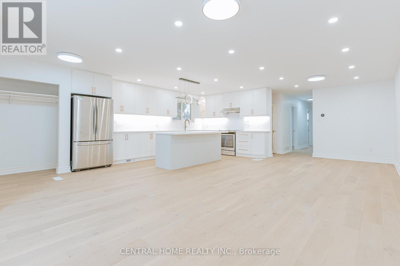 Main - 47 Sherwood Forest Drive, Markham, Ontario  L3P 1P5 - Photo 7 - N12884916