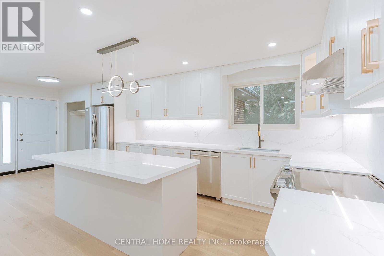 Main - 47 Sherwood Forest Drive, Markham, Ontario  L3P 1P5 - Photo 8 - N12884916