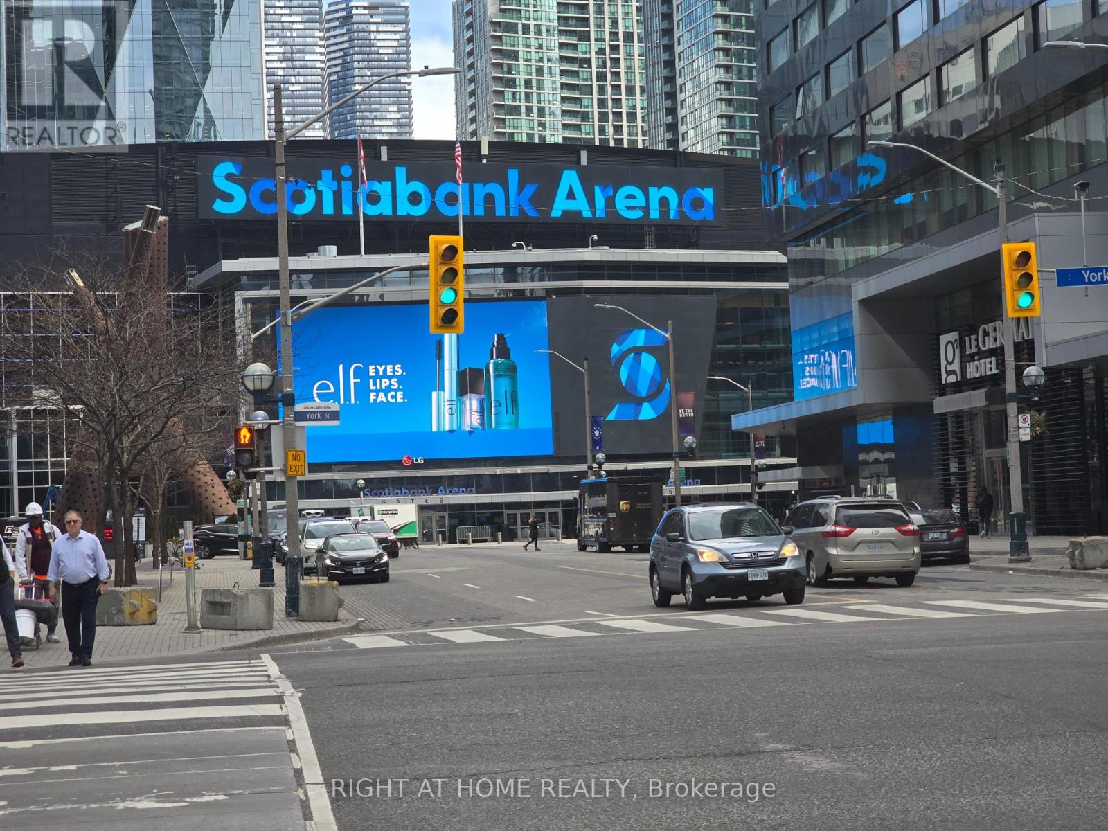 2301 - 12 York Street, Toronto, Ontario  M5J 0A9 - Photo 21 - C12884456