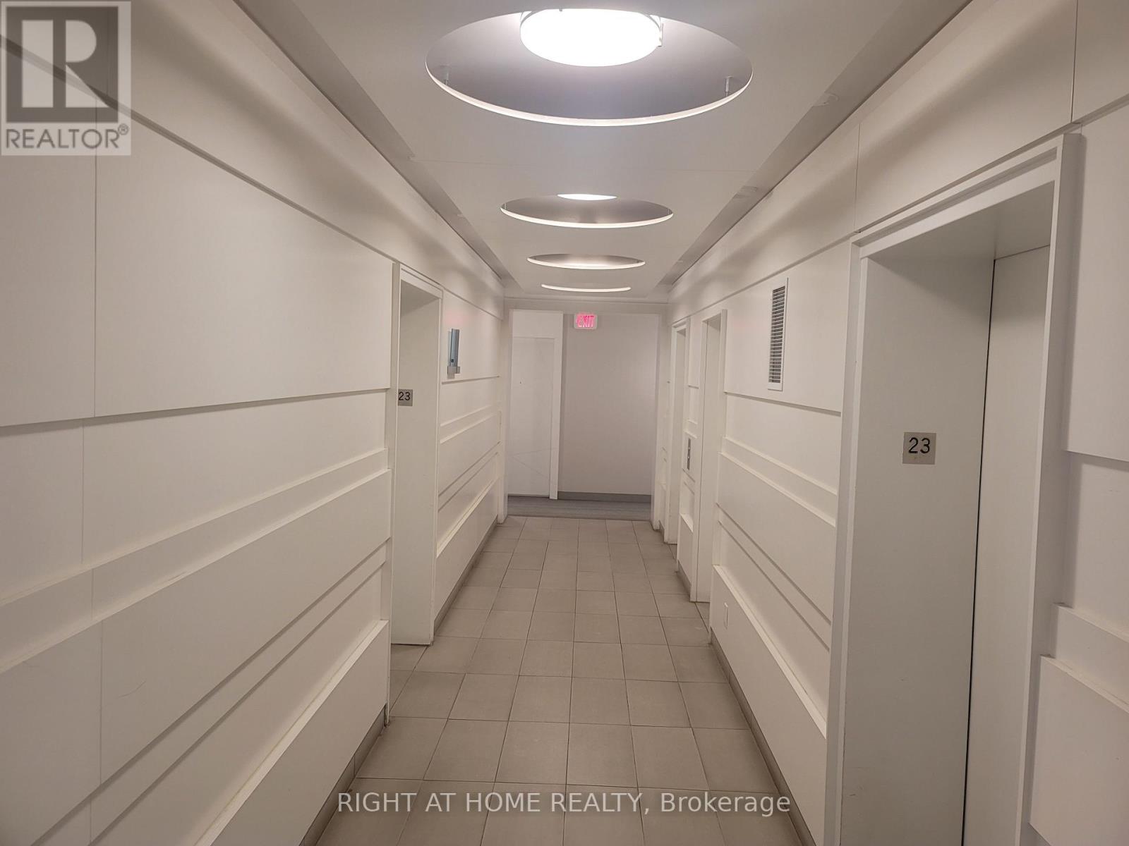 2301 - 12 York Street, Toronto, Ontario  M5J 0A9 - Photo 3 - C12884456