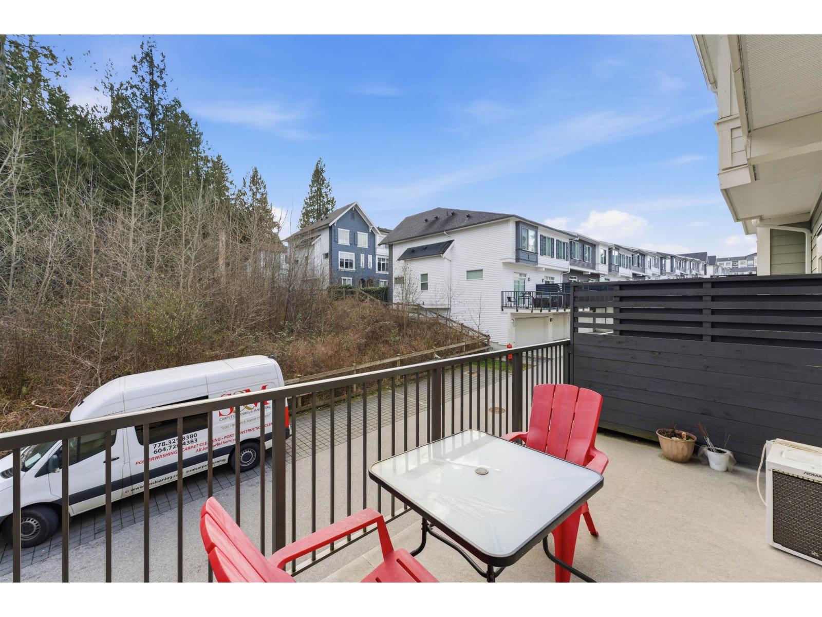 30 8130 136a Street, Surrey, British Columbia  V3W 1H9 - Photo 4 - R3098130