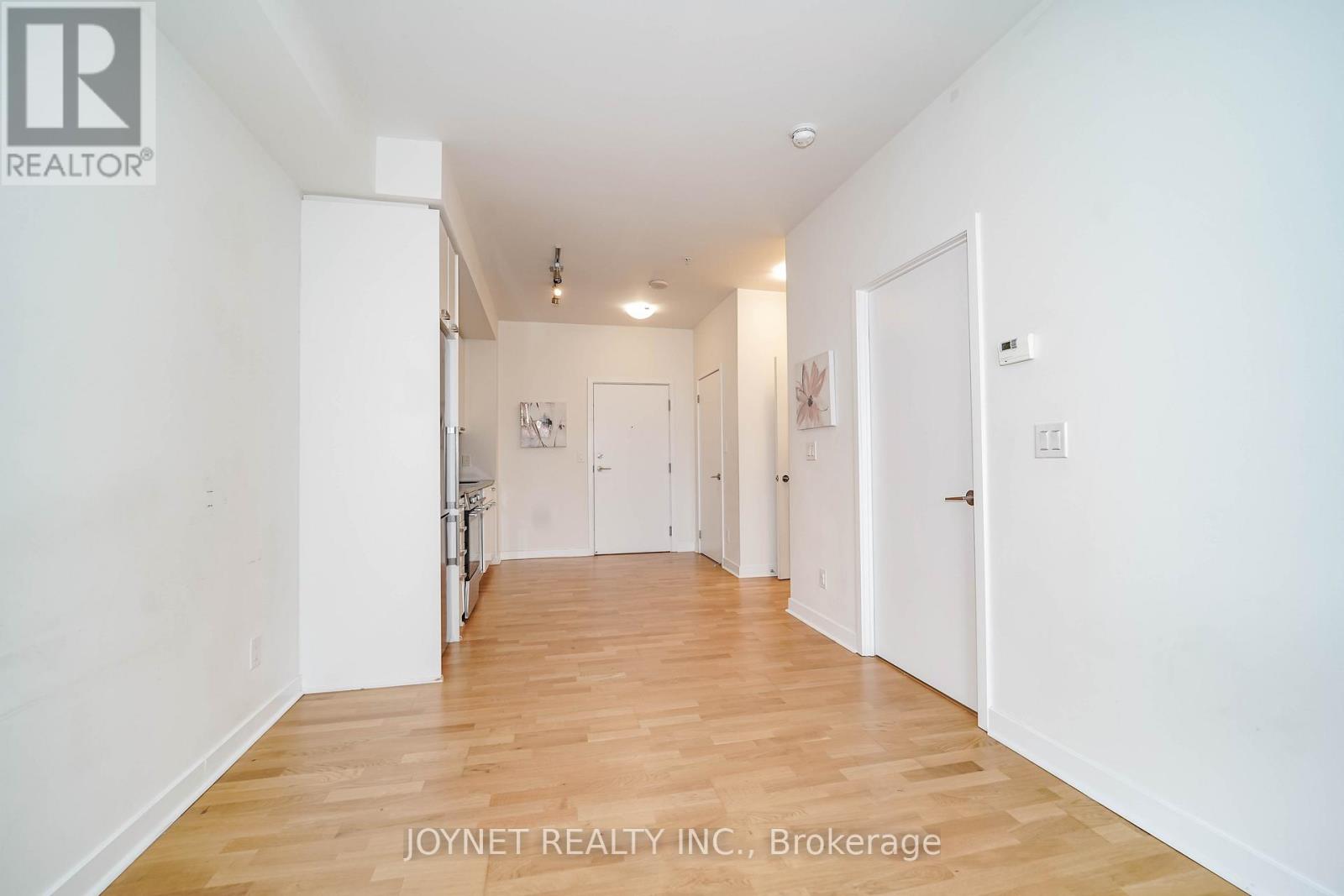 1001 - 295 Adelaide Street W, Toronto, Ontario  M5V 1P7 - Photo 18 - C12884960