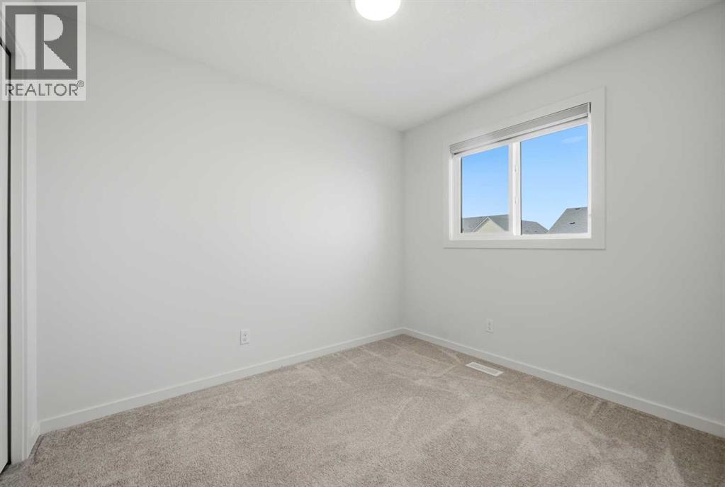60 Savanna Place Ne, Calgary, Alberta  T3J 0X5 - Photo 32 - A2293543