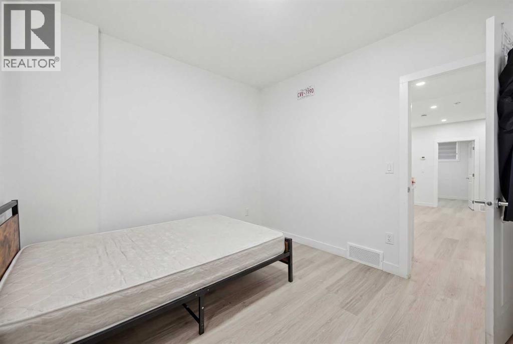 60 Savanna Place Ne, Calgary, Alberta  T3J 0X5 - Photo 41 - A2293543