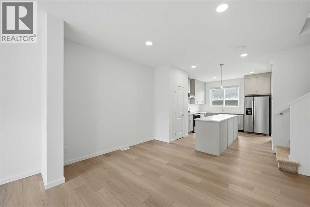 60 Savanna Place Ne, Calgary, Alberta  T3J 0X5 - Photo 8 - A2293543