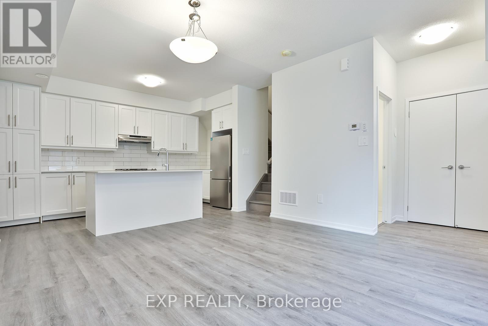 102 - 10 Almond Blossom Mews, Vaughan, Ontario  L4K 0N6 - Photo 15 - N12884952