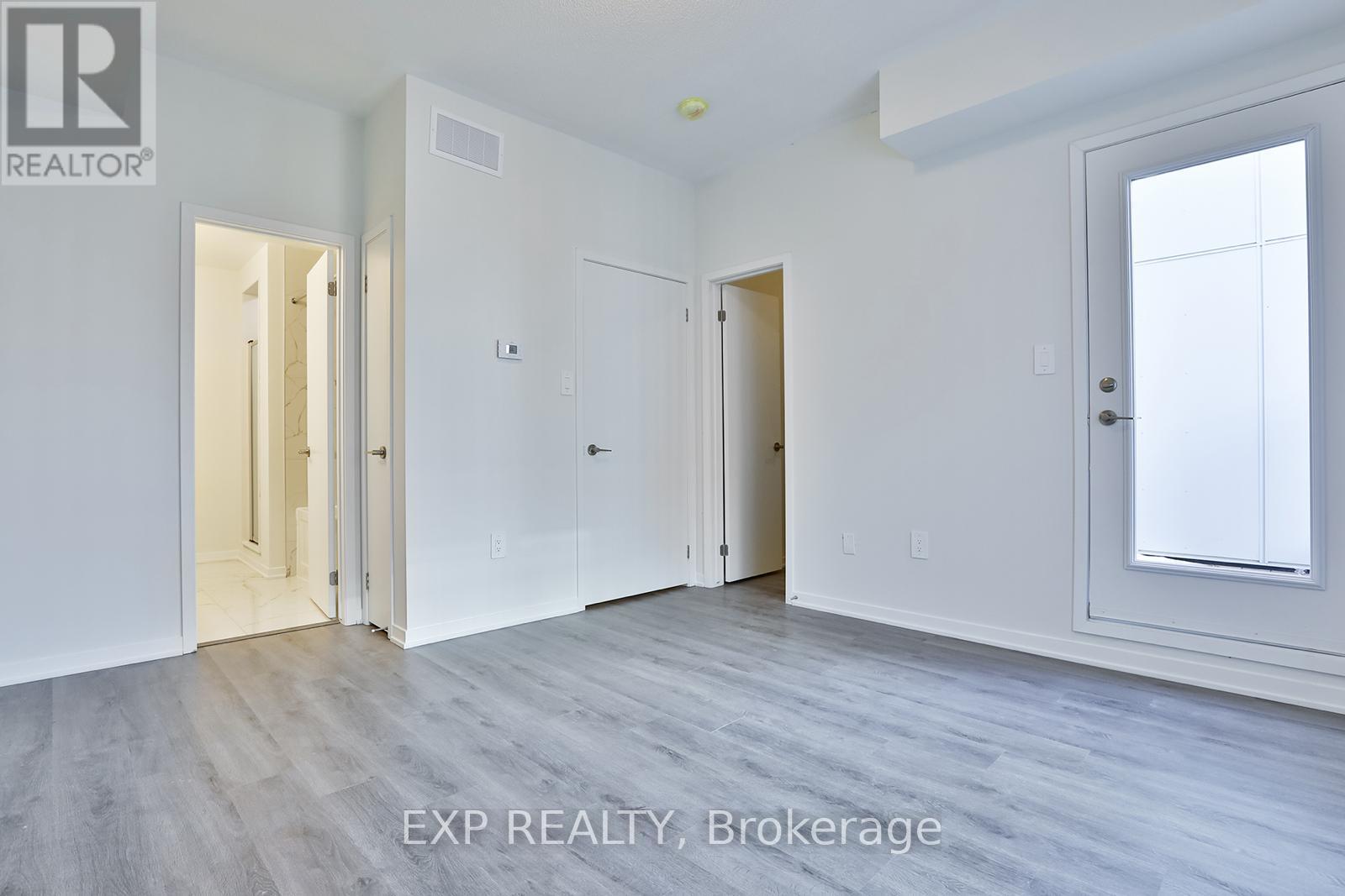 102 - 10 Almond Blossom Mews, Vaughan, Ontario  L4K 0N6 - Photo 24 - N12884952