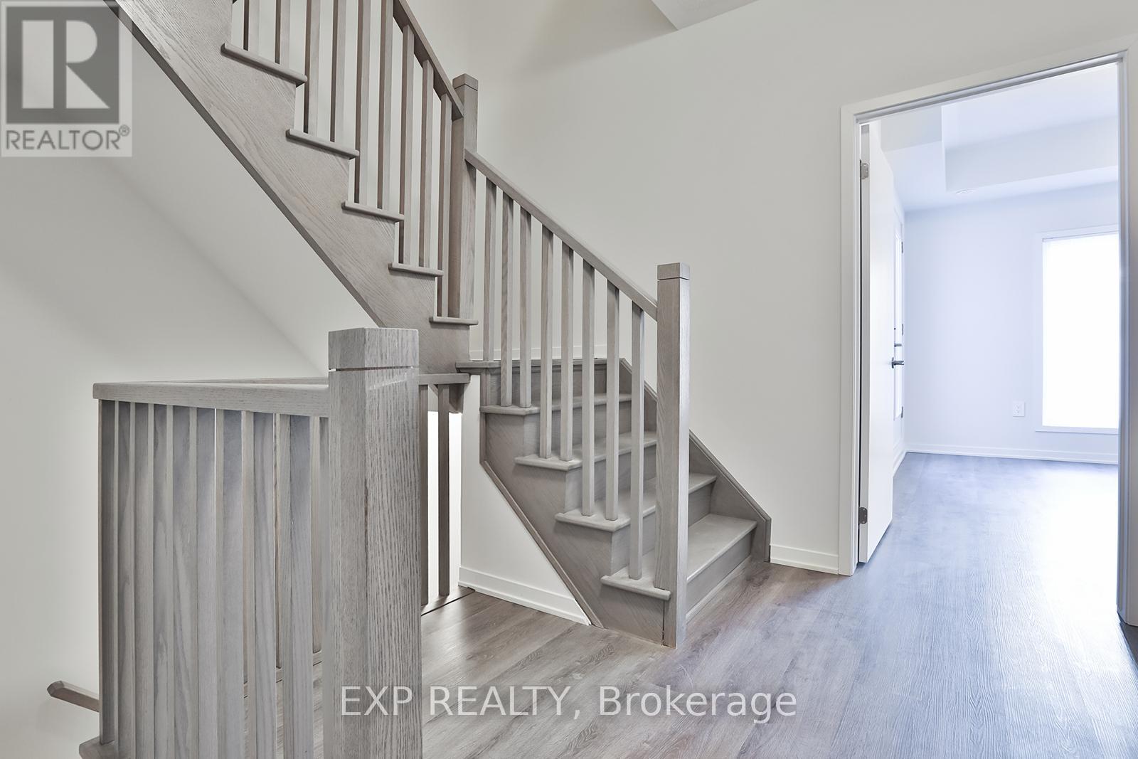 102 - 10 Almond Blossom Mews, Vaughan, Ontario  L4K 0N6 - Photo 5 - N12884952