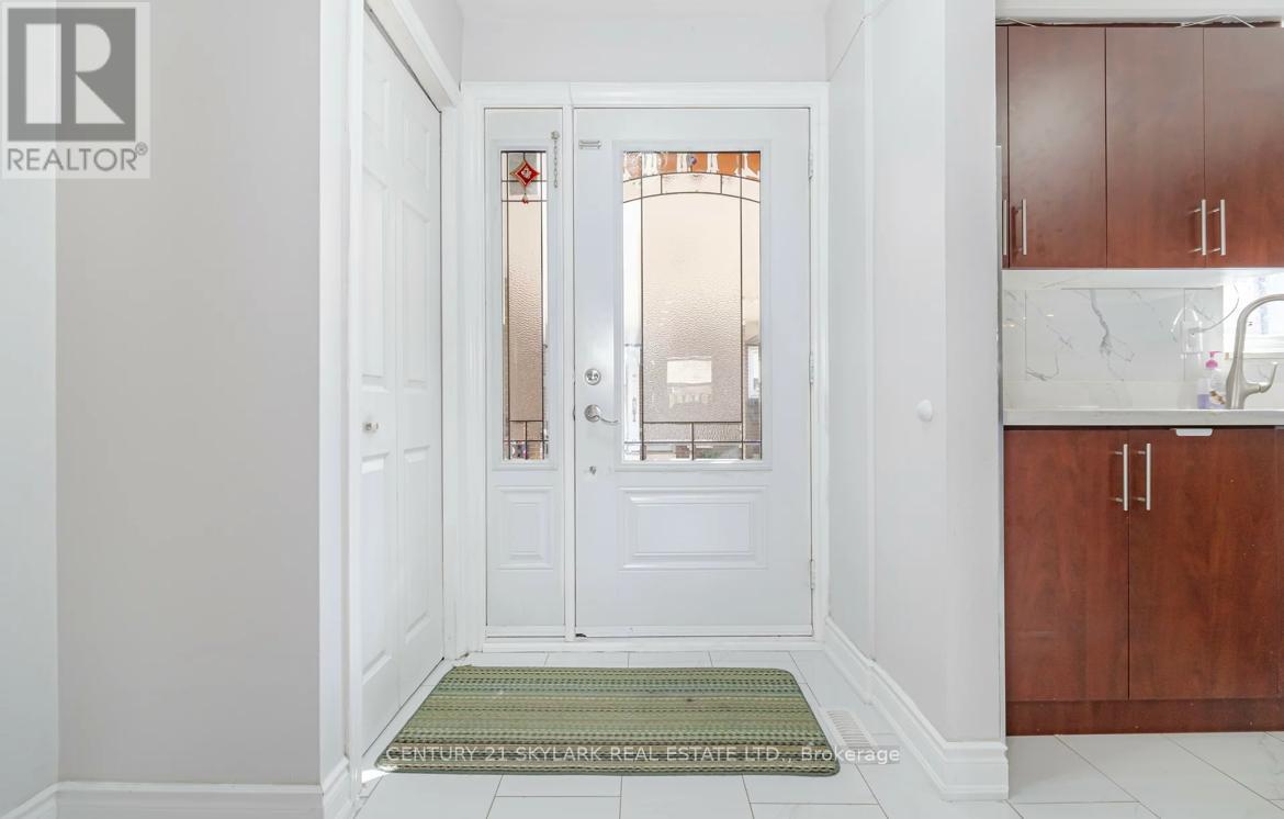 26 - 435 Silverstone Drive, Toronto, Ontario  M9V 3K7 - Photo 3 - W12884962