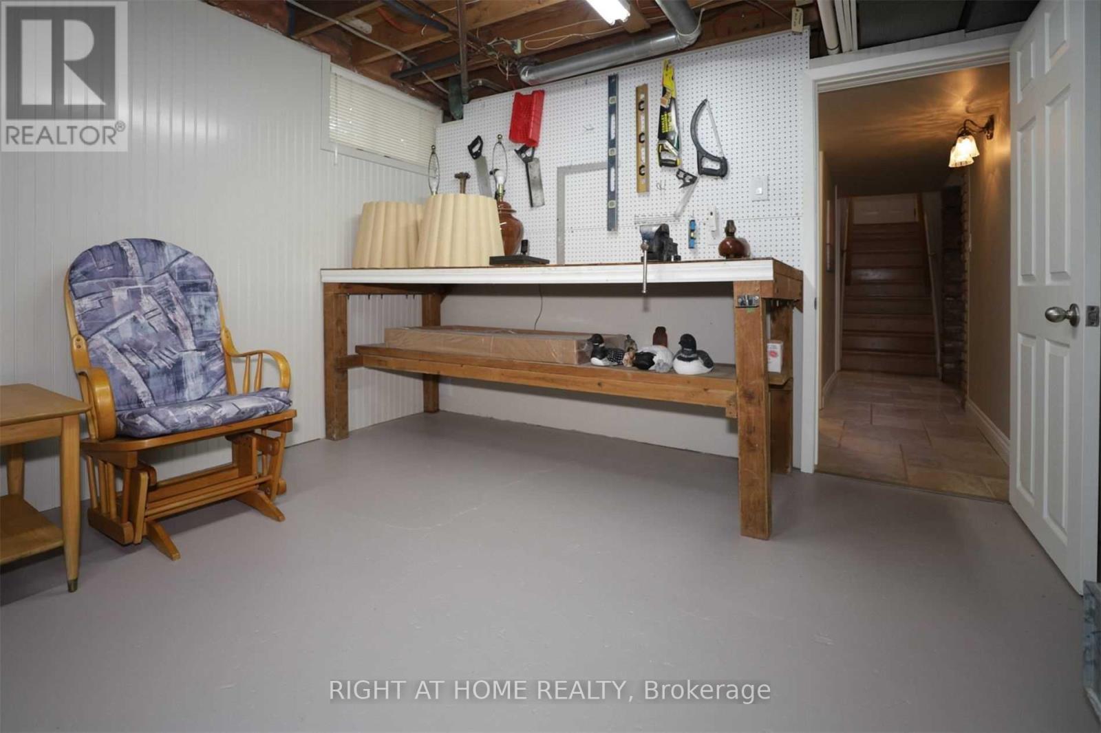 14 Forest Road, Grimsby, Ontario  L3M 2J3 - Photo 33 - X12884936