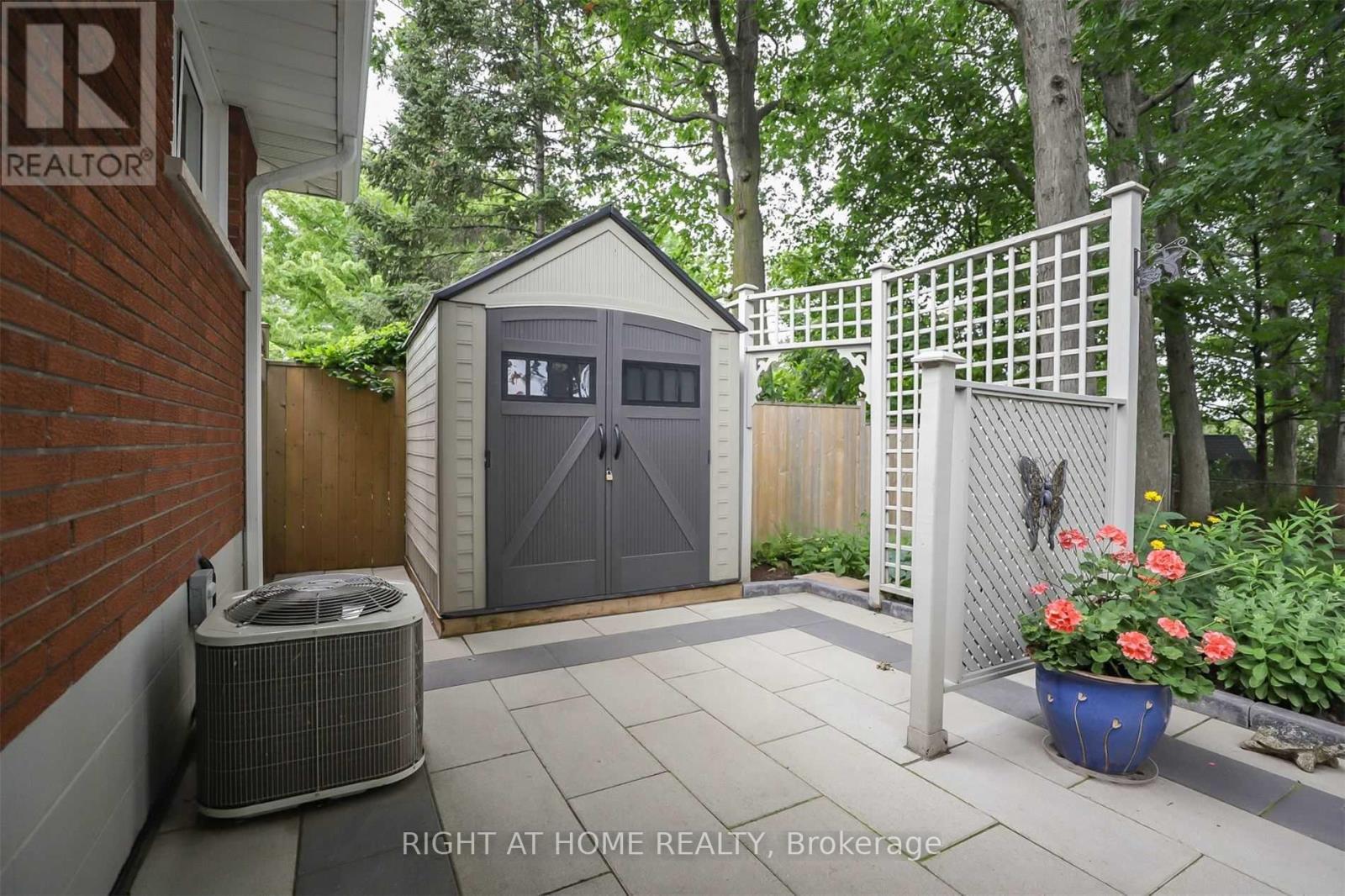 14 Forest Road, Grimsby, Ontario  L3M 2J3 - Photo 39 - X12884936