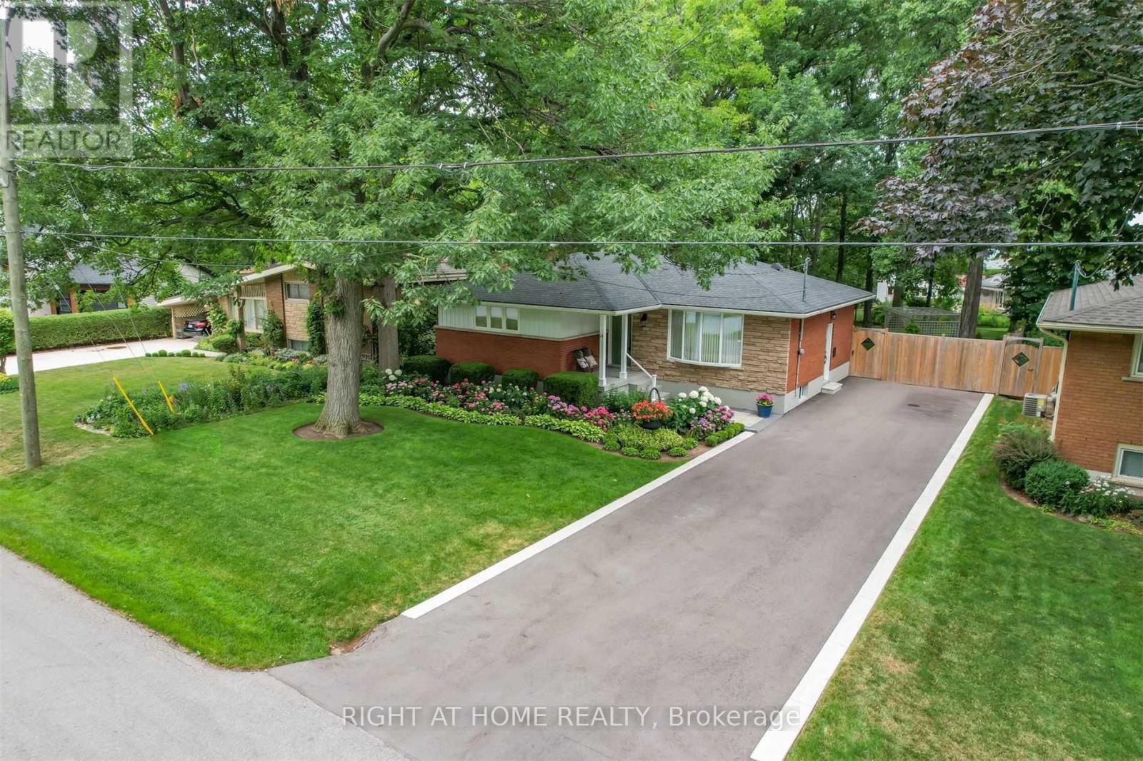 14 Forest Road, Grimsby, Ontario  L3M 2J3 - Photo 41 - X12884936