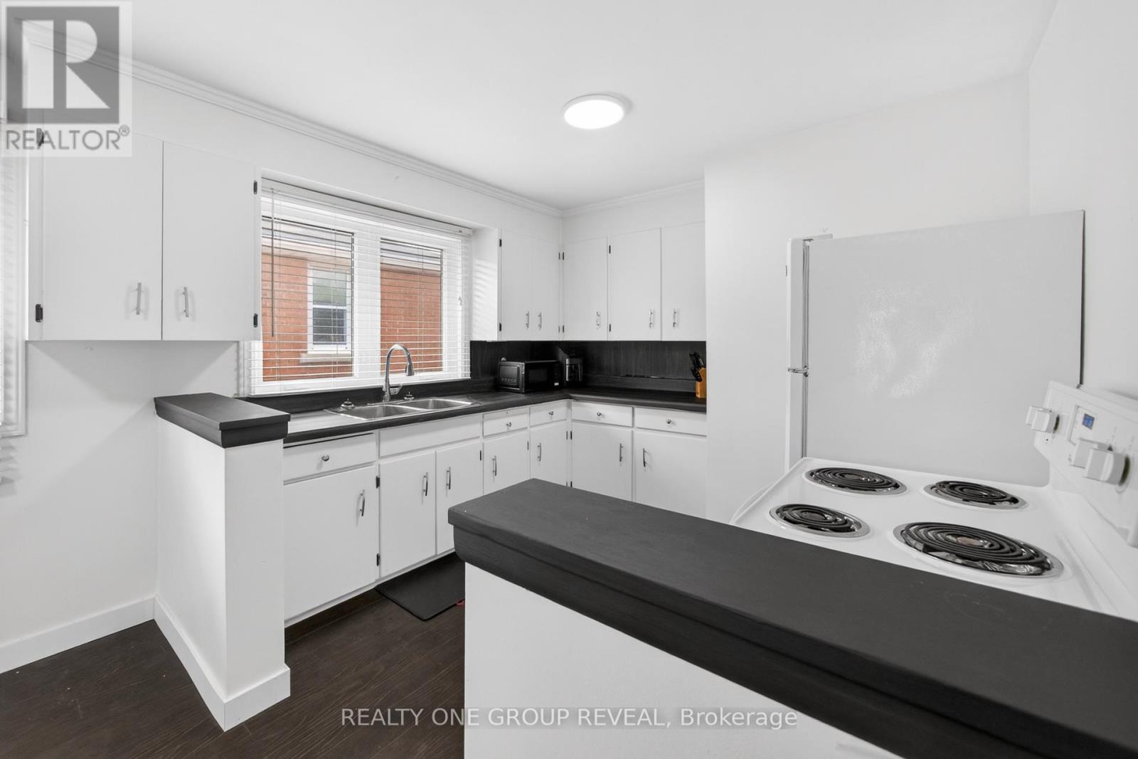 352 East 42nd Street, Hamilton, Ontario  L8T 3A7 - Photo 13 - X12884942