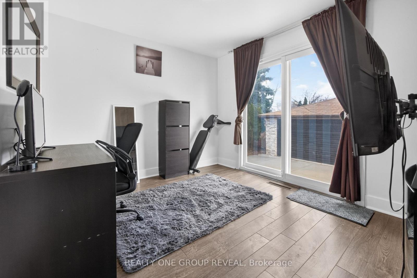 352 East 42nd Street, Hamilton, Ontario  L8T 3A7 - Photo 21 - X12884942