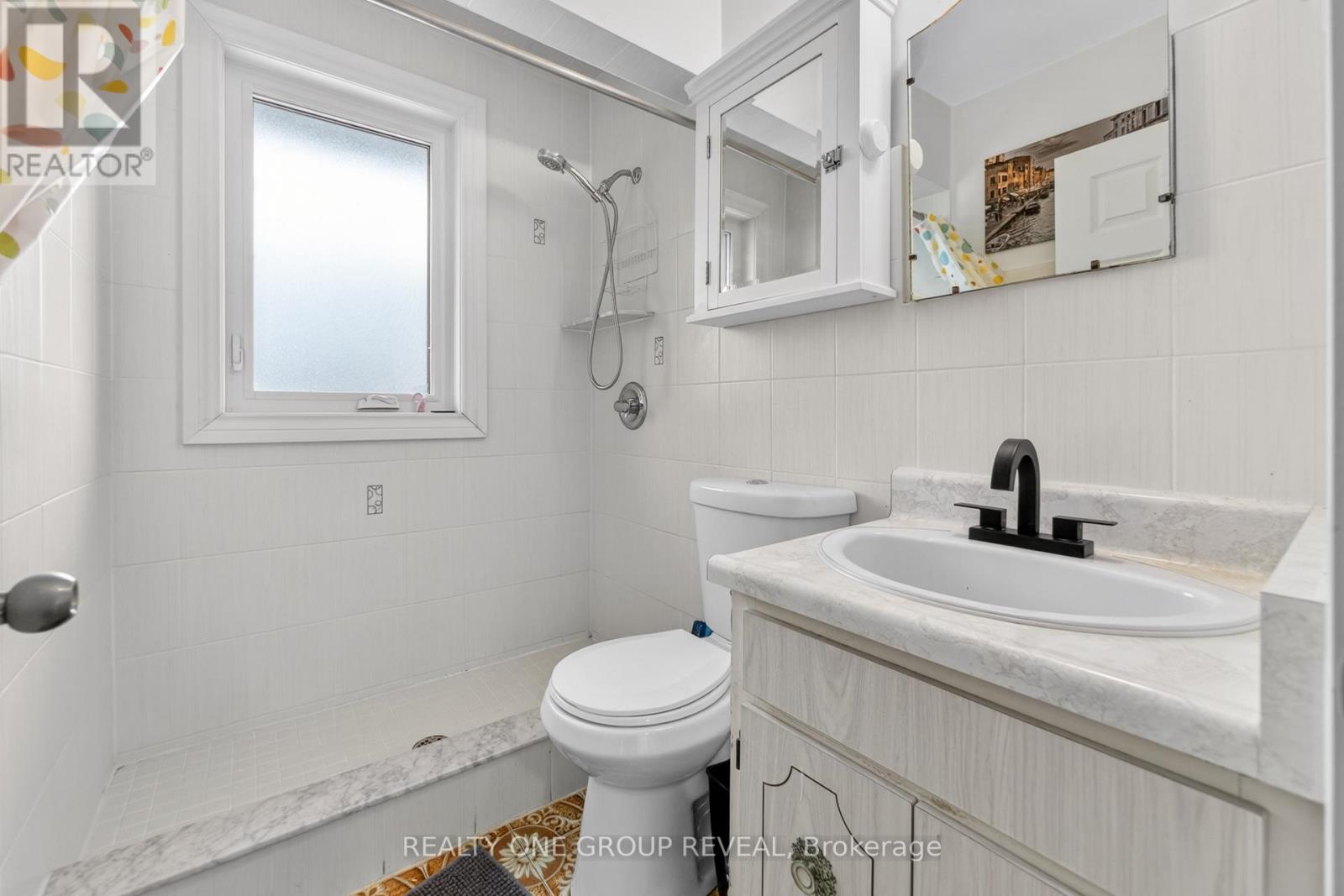 352 East 42nd Street, Hamilton, Ontario  L8T 3A7 - Photo 27 - X12884942