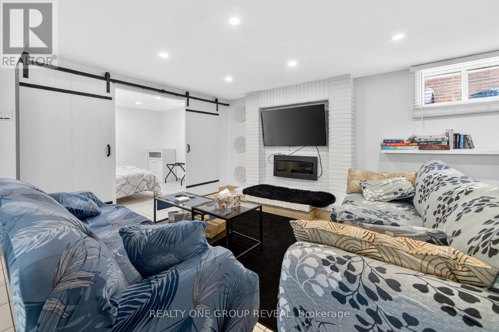 352 East 42nd Street, Hamilton, Ontario  L8T 3A7 - Photo 32 - X12884942