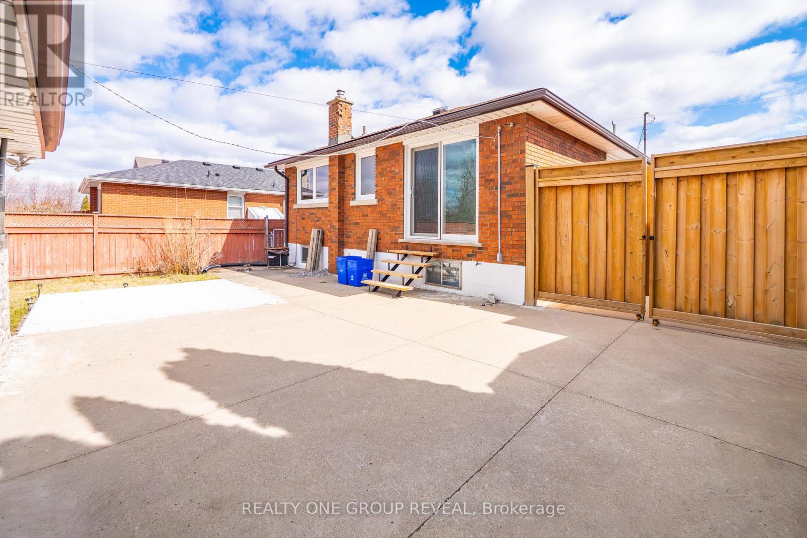 352 East 42nd Street, Hamilton, Ontario  L8T 3A7 - Photo 44 - X12884942