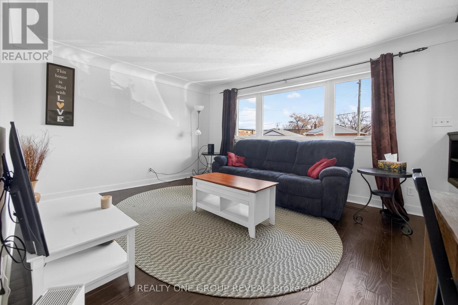 352 East 42nd Street, Hamilton, Ontario  L8T 3A7 - Photo 6 - X12884942