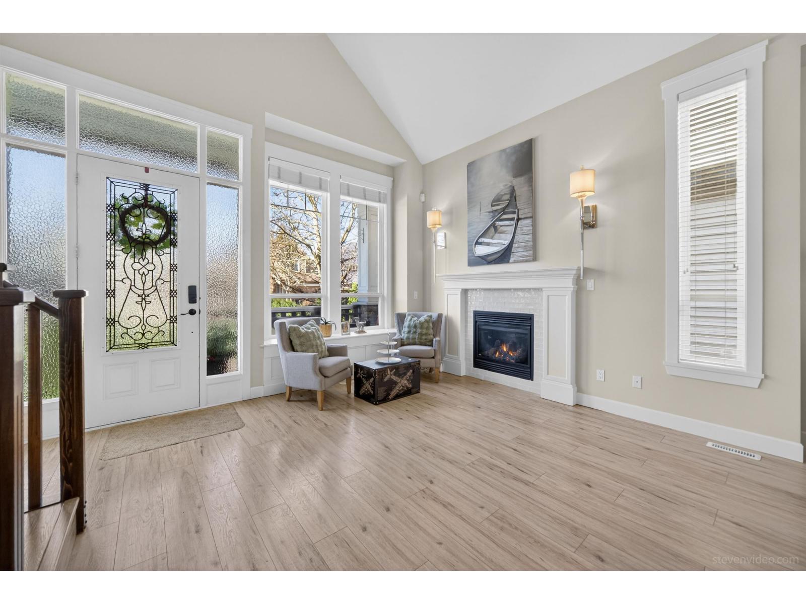 8248 211 Street, Langley, British Columbia  V2Y 0E4 - Photo 3 - R3098883