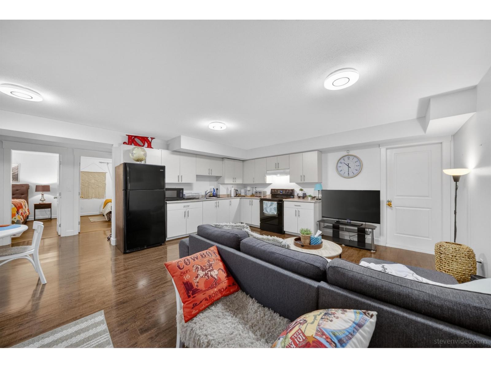 8248 211 Street, Langley, British Columbia  V2Y 0E4 - Photo 33 - R3098883