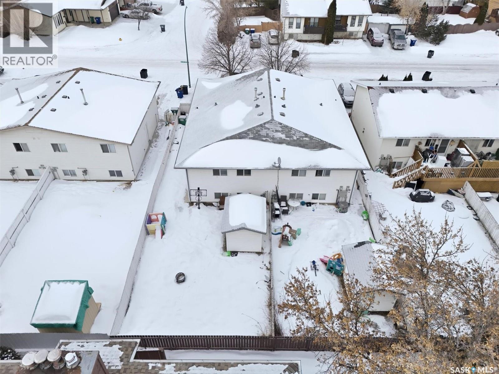 114 - 116 Barber Crescent, Saskatoon, Saskatchewan  S7M 5M7 - Photo 4 - SK030470